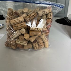 Corks (for home decor and crafts) mixed wine and champagne